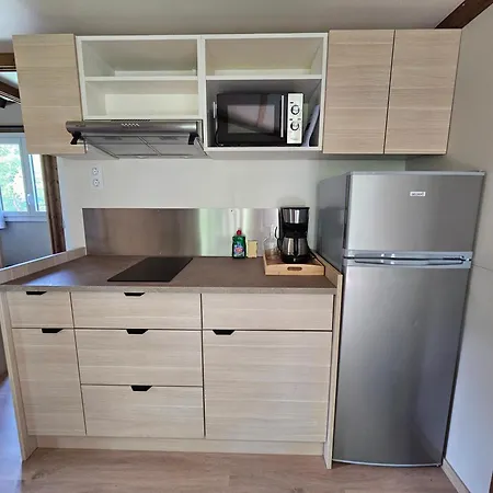 Onlycamp Les Monts Du Cantal Campingplatz Le Claux